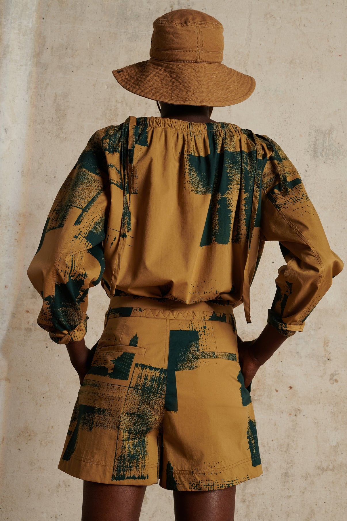 SHORT POLO BEIGE vue 2